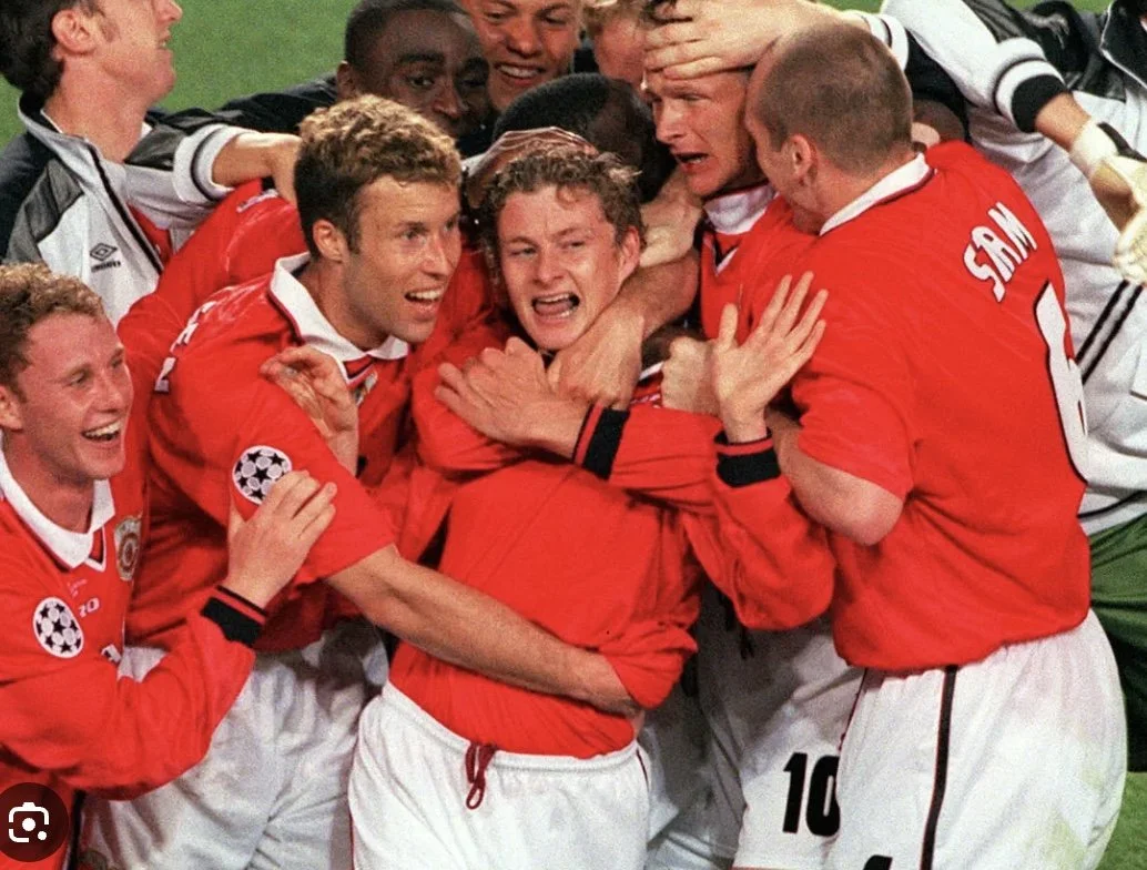 Man Utd 1999 Umbro UCL Final Home Jersey for Men — JZ2U